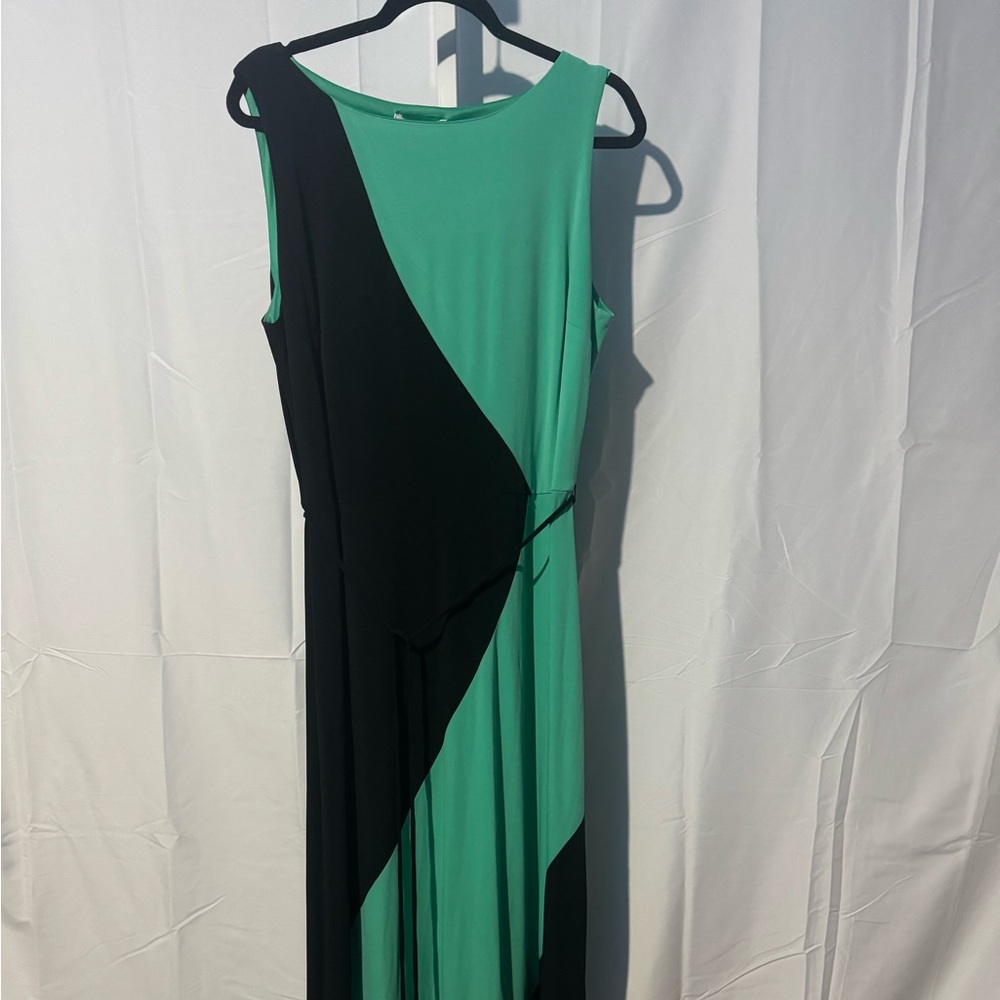 Studio One Vibrant Green and Black Dress Size L